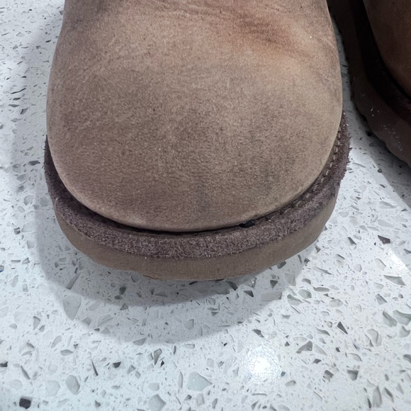 UGG Classic II Tan Boots Kids 12 VGUC - Picture 10 of 12